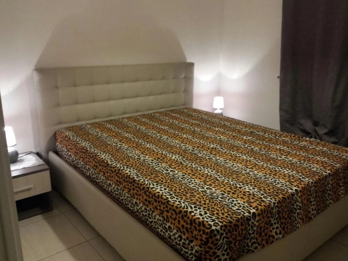 Barrio Blanco Aparthotel Campofelice Di Roccella 0*,  Italy